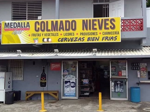 Colmado Nieves