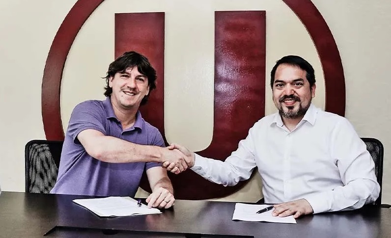 Club Universitario firma contrato