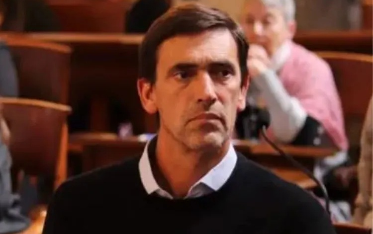 Diputado Rogelio Iparraguirre