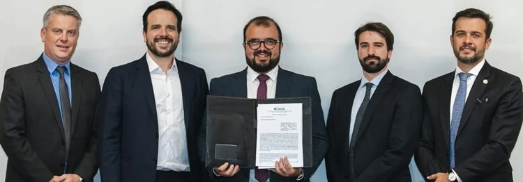 Régis Dudena con Carlos Baigorri y Pietro Cardia Lorenzoni