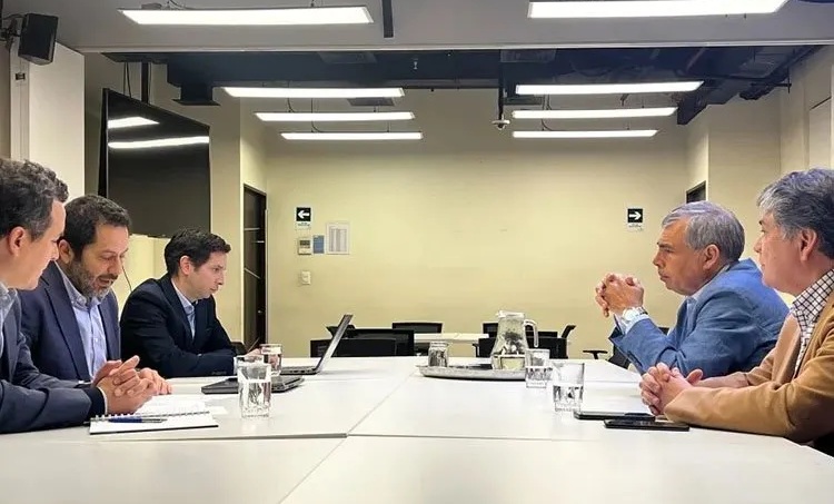 Reunión SCJ y Alcalde de Iquique